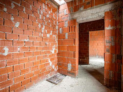 дом по адресу Деснянская ул.