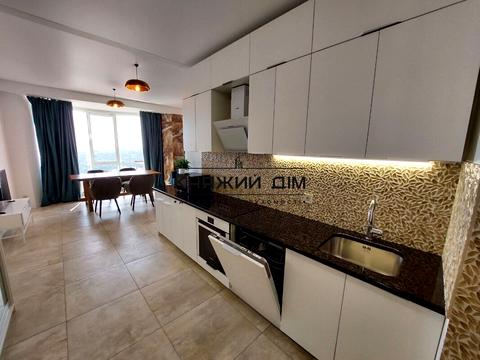квартира за адресою Василя Тютюнника вул. (Анрі Барбюса), 37/1