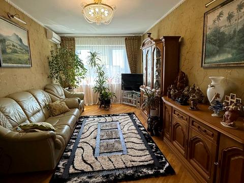 квартира за адресою Небесної Сотні просп. (Маршала Жукова), 4/1