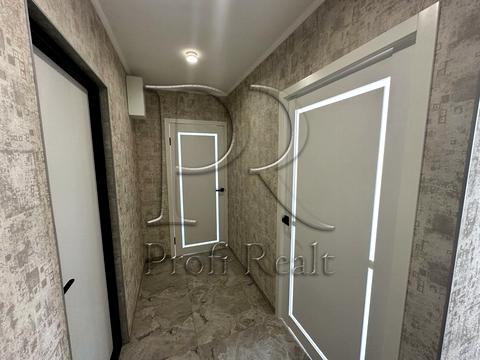 квартира за адресою Леся Курбаса просп., 18