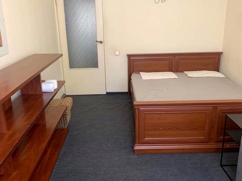 квартира за адресою Патріарха Мстислава Скрипника вул., 9