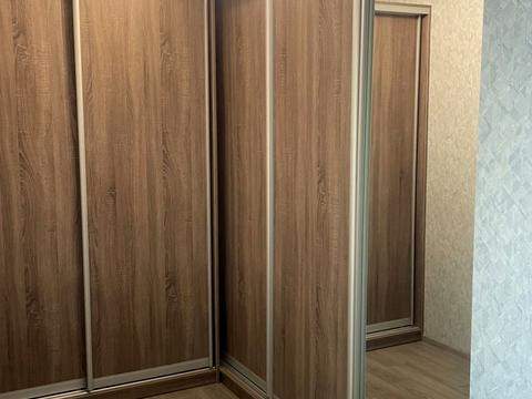 квартира за адресою Академіка Глушкова просп., 145