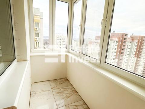 квартира за адресою Софії Русової вул., 7