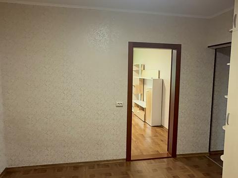 квартира по адресу Академика Глушкова просп., 9-Є