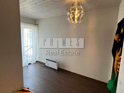 будинок за адресою Набережна