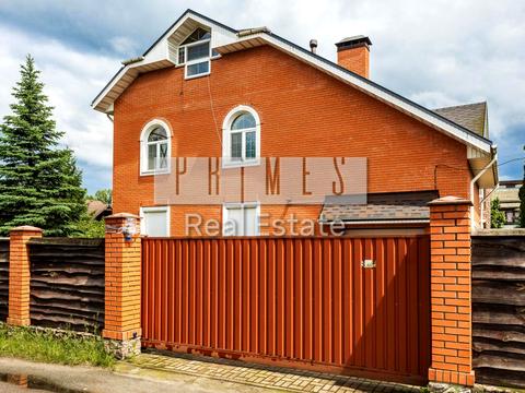 будинок за адресою Гідності вул. (Жертв Революції), 18