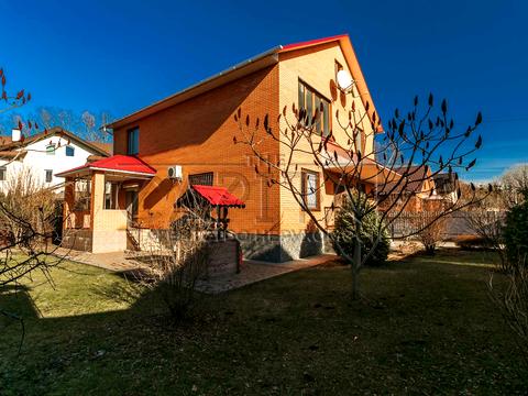 будинок за адресою Юності вул., 49-А