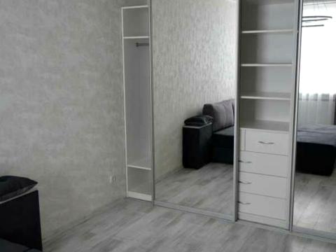 квартира за адресою Кобзаря бульв., 4