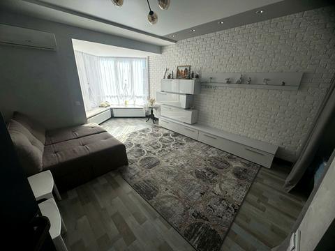 квартира за адресою Генерала М. Тарнавського вул., 8