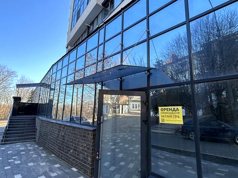 комерційна за адресою Миру вул., 4-В
