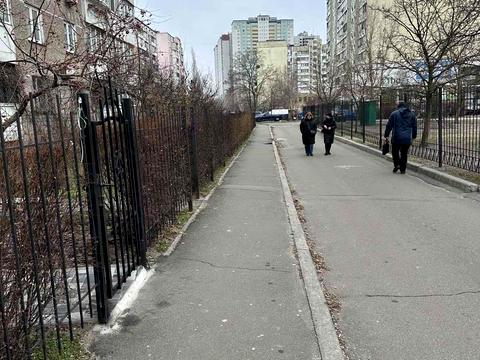 комерційна за адресою Петра Григоренка просп., 36-А