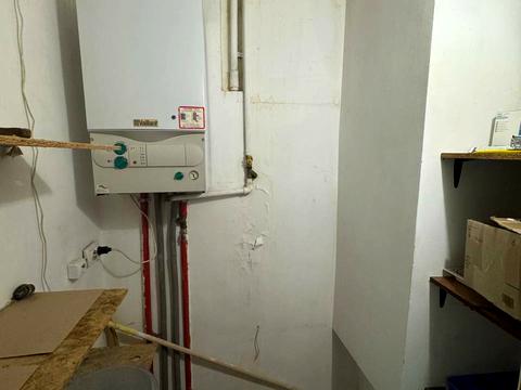 комерційна за адресою Пантелеймона Куліша вул., 24