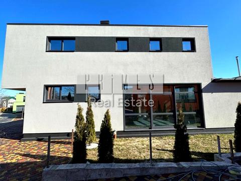 будинок за адресою Київська вул.