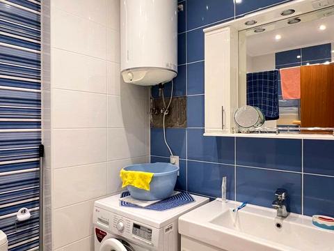 квартира за адресою Івана Кавалерідзе вул., 11