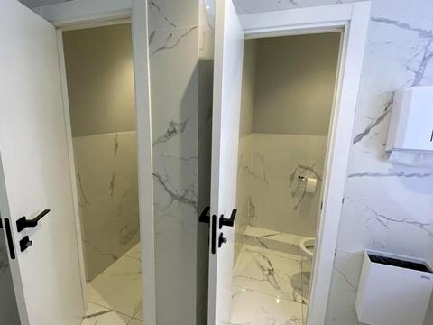 коммерческая по адресу Антоновича ул. (Горького), 74