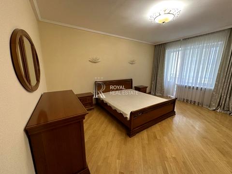 квартира по адресу Андрея Верхогляда ул. (Михайла Драгомирова), 4
