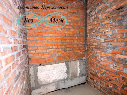 комерційна за адресою Щаслива вул., 11