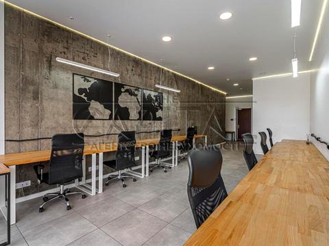 комерційна за адресою Кловський узвіз, 7