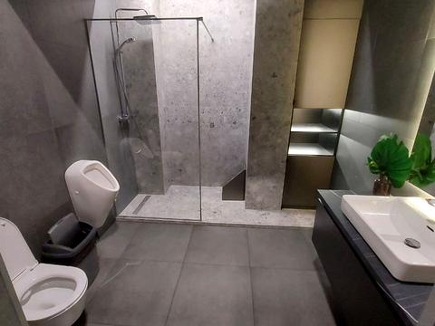 комерційна за адресою Глибочицька вул., 32-А