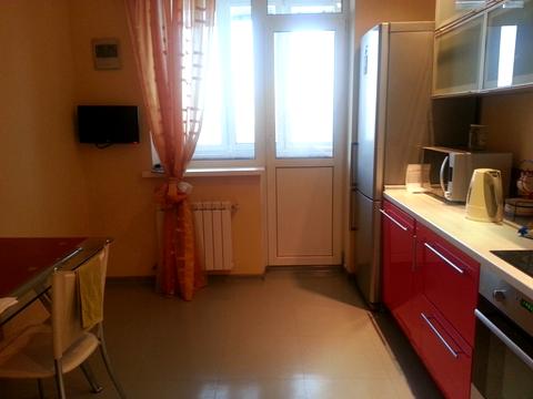 квартира по адресу Миколы Бажана просп., 12