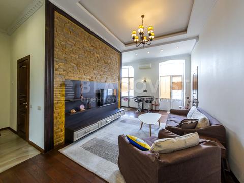 квартира за адресою Андріївський узвіз, 2-Б