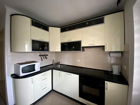 квартира по адресу Ревуцкого ул., 19/1