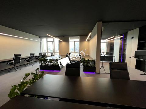 коммерческая по адресу Жилянская ул., 68