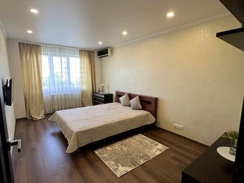 квартира за адресою Райдужна вул., 16
