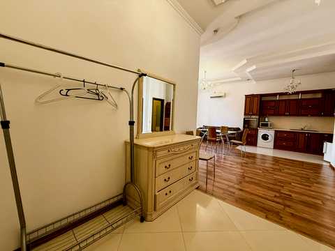квартира по адресу Генуэзская ул., 36