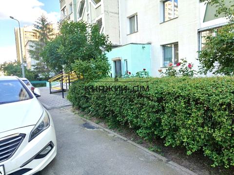 коммерческая по адресу Петра Григоренко просп., 38а