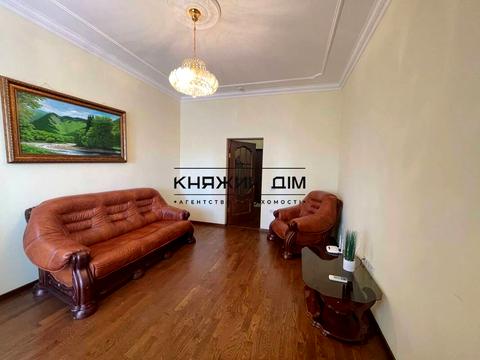 квартира по адресу Василия Тютюнника ул. (Анрі Барбюса), 37/1