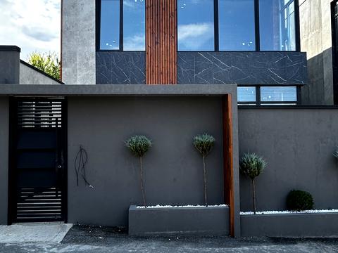 будинок за адресою Єнісейська вул.