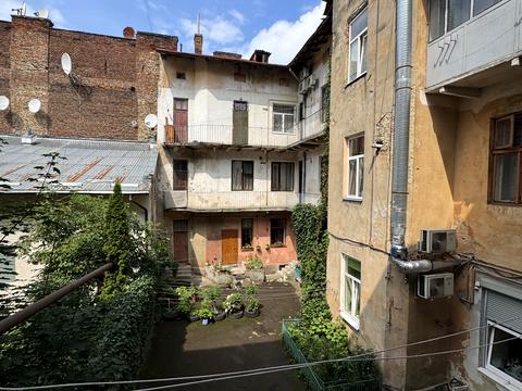 квартира за адресою Джерельна вул., 39