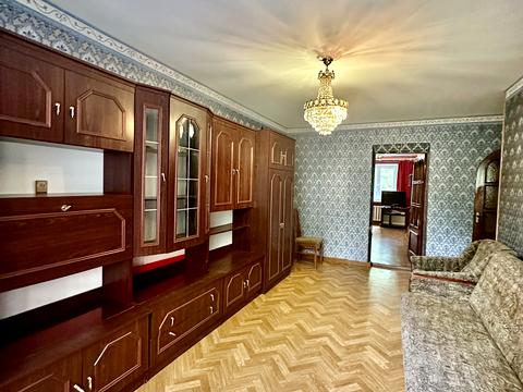 квартира по адресу Небесной Сотни ул. (Ленина), 120