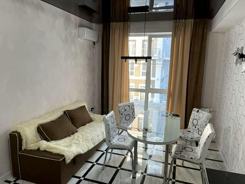 квартира по адресу Максимовича , 24