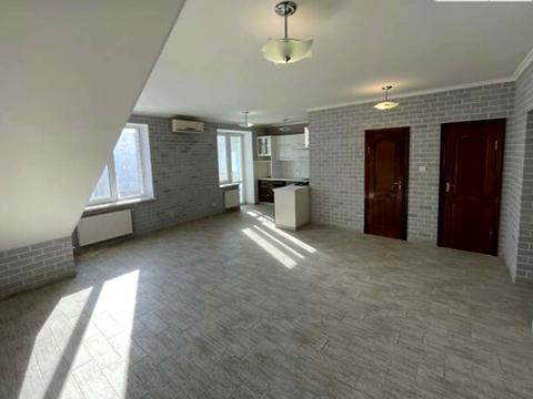 квартира за адресою Академіка Ющенка, 12