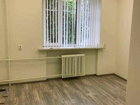 коммерческая по адресу Николая Михновского бульв. (Дружбы народов), 17/5