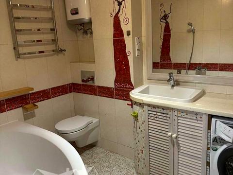 квартира за адресою Симоненка, 4