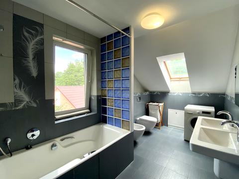 будинок за адресою Героїв Небесної Сотні, 28