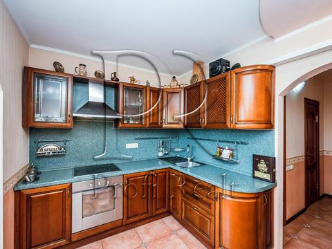 квартира за адресою Миколи Василенка вул., 14-Г