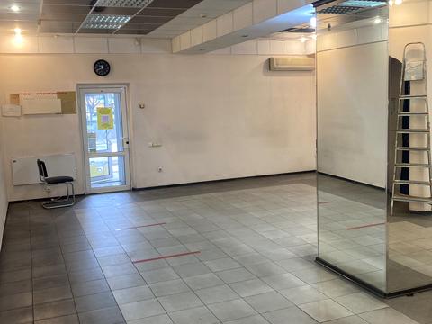 комерційна за адресою Свободи просп., 44