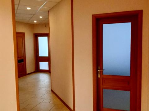 квартира за адресою Раїси Окіпної вул., 4