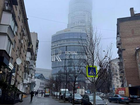 коммерческая по адресу Мечнікова вул, 11