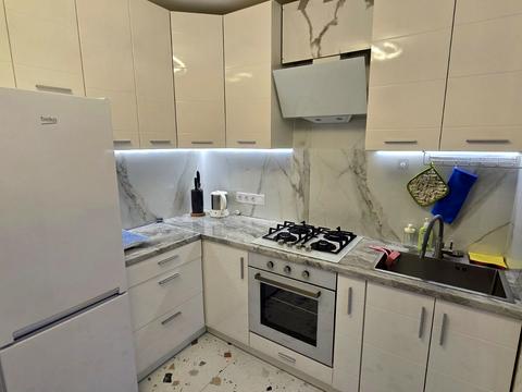 квартира за адресою Євгена Чикаленка вул., 68