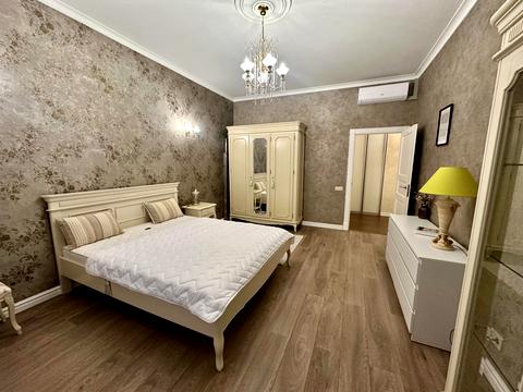 квартира за адресою Київ, Ділова вул. (Димитрова), 4