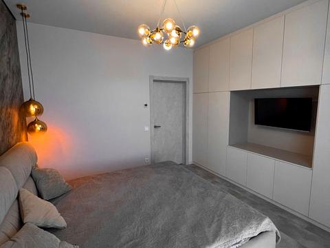 квартира по адресу Кучеревського бульв., 1