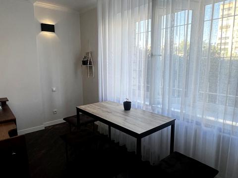 квартира за адресою Миколи Амосова вул., 21