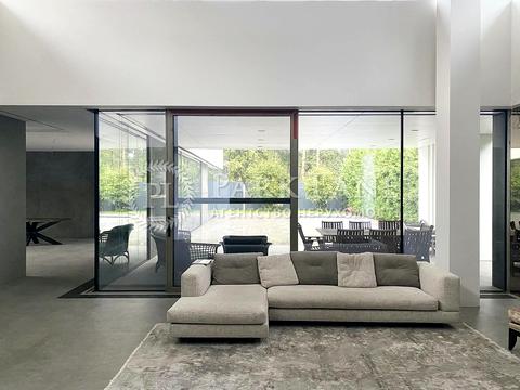 дом по адресу Київська ул.