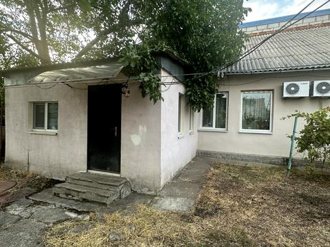 будинок за адресою Романтична вул. (Адмірала Макарова), 11