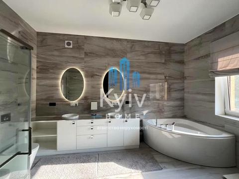 дом по адресу  ул.